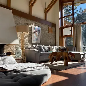 pirin-golf-and-spa-luxury-chalet.hotels-bansko.info/